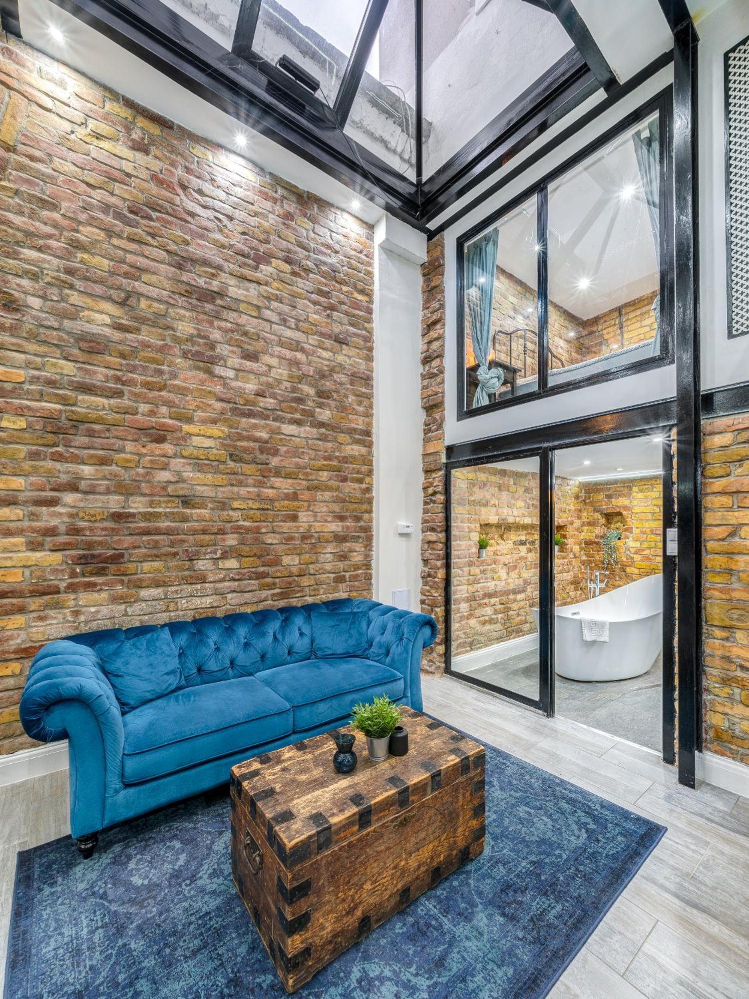 City Center Loft Haven: Modern Elegance Budapest Esterno foto